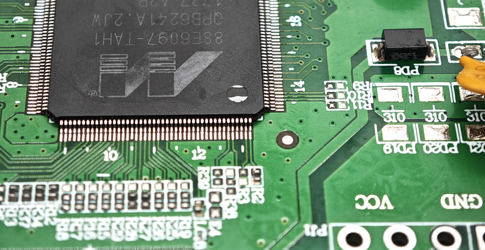 PCB dizaynı üçün EMI (elektromaqnit müdaxilə) qarşısının alınması üsulları