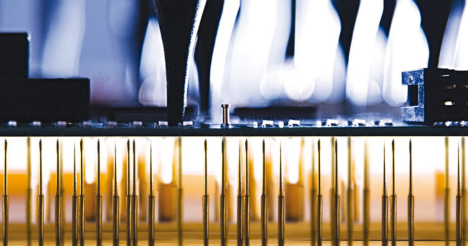 PCBA emalı zavodunda ağıllı aşkarlama avadanlığı