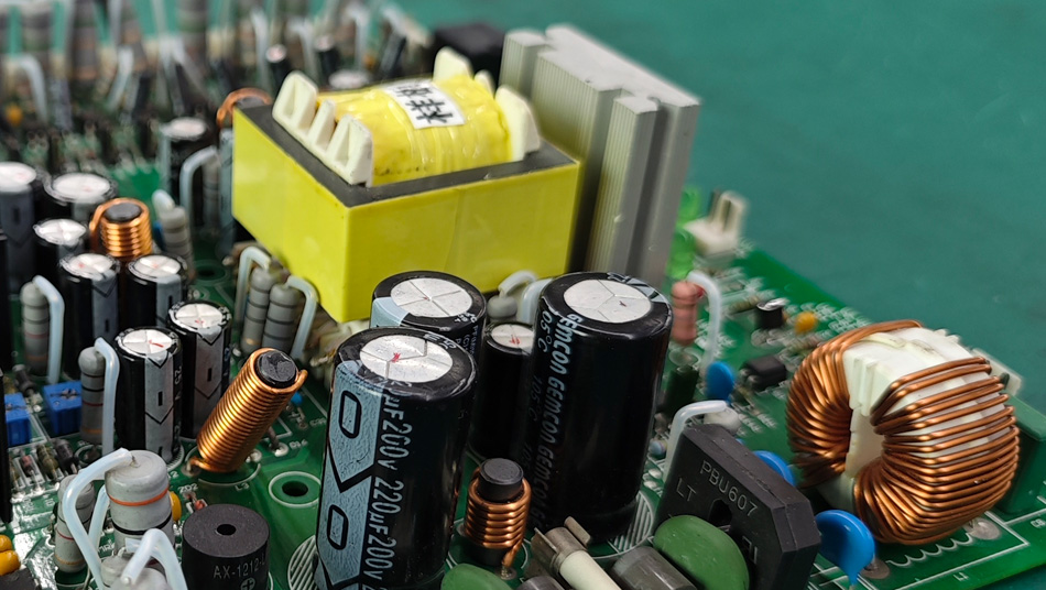 PCBA fabrikləri avtomatlaşdırılmış istehsal vasitəsilə xərcləri necə azalda bilər?