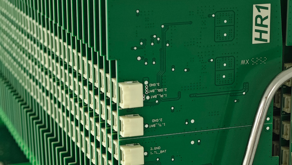 Sənaye Nəzarət PCBA fabrikləri real vaxt rejimində məlumatların monitorinqi vasitəsilə keyfiyyətə nəzarətini necə artıra bilər?